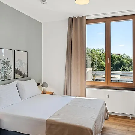 Limehome Maximilianstrasse Daire *