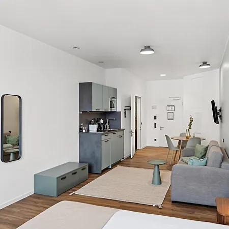 Limehome Maximilianstrasse Lägenhet *